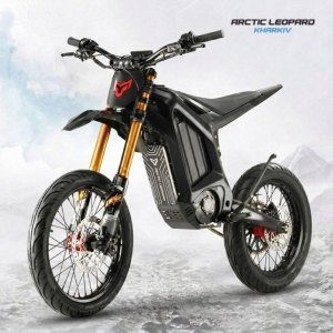 Arctic Leopard CLOUDED XE PRO S Super Black GOLD SHOCK